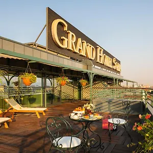 Grand Szálloda