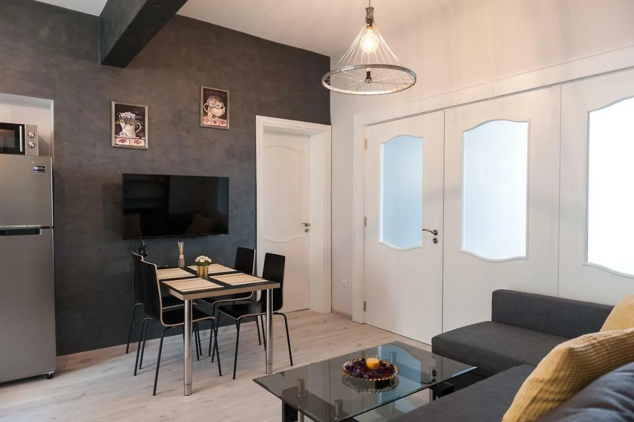 Vitosha Blvd - 2Br Lux Apart Sofia Bulgaria